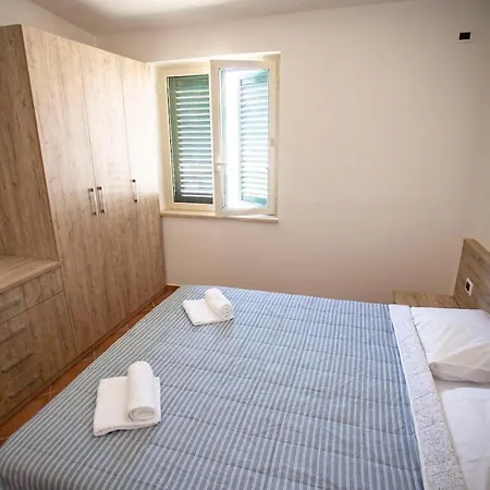 公寓 Victoria 斯卡莱阿